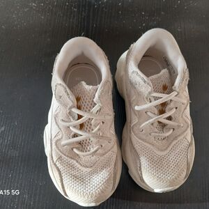 adidas Kids Cream Mesh Sneakers